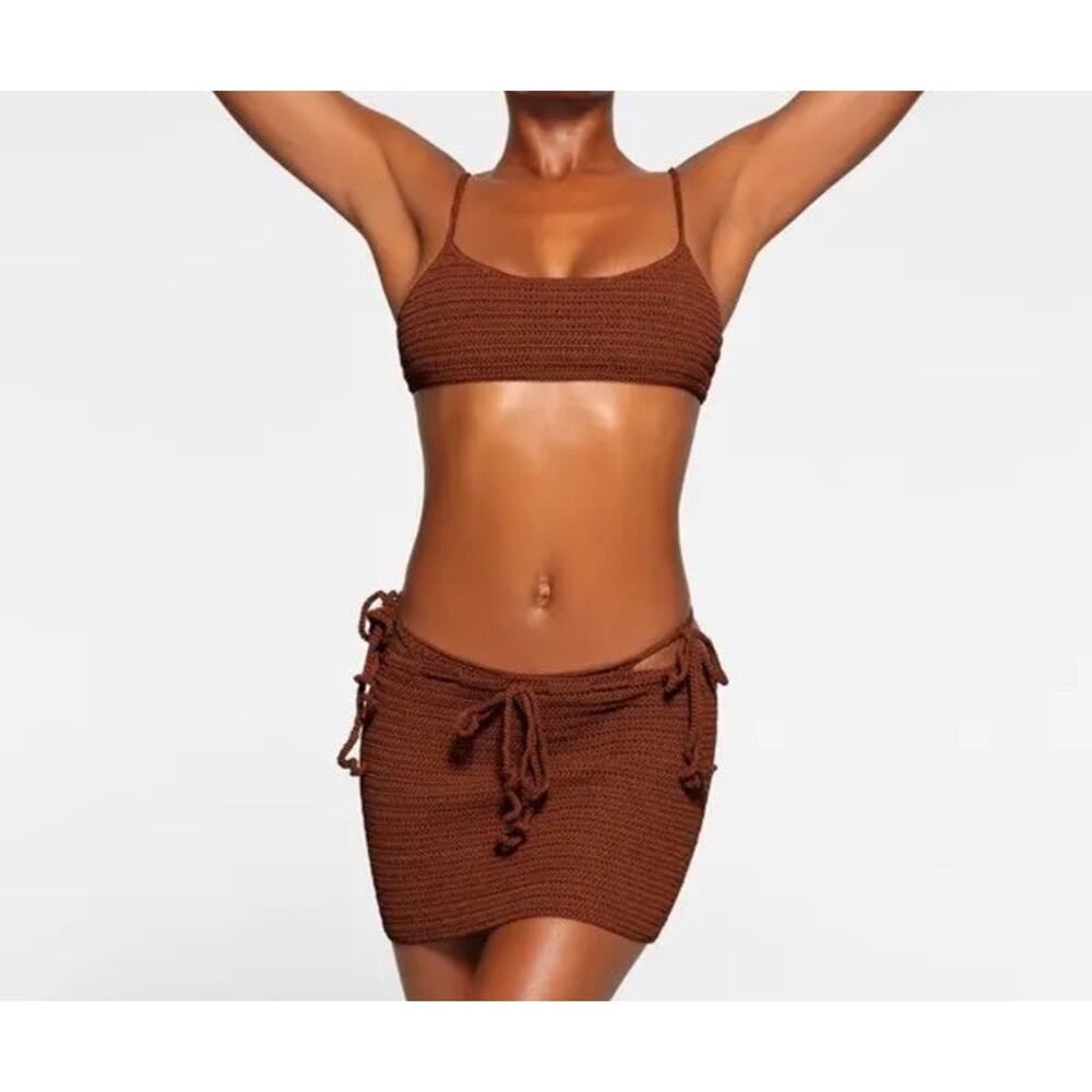 SKIMS NWT womans crochet swim mini skirt size 3x swim cover up